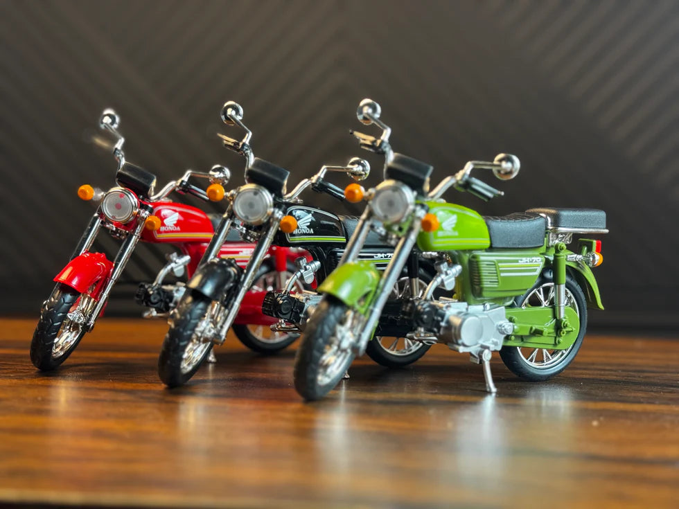 Honda 70 Bike Diecast Model Motorcycle (HL-M102A)